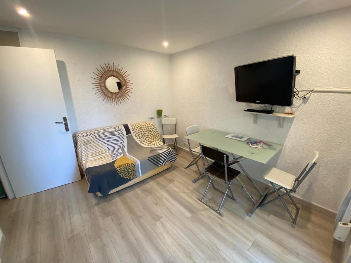 Appartement Bord De Mer - St Raphael Corniche D'Or Saint-Raphael (Var) Exterior foto